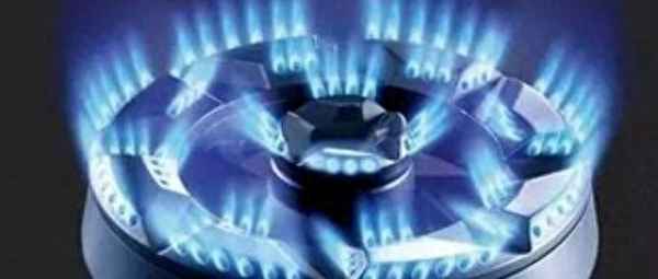 刚充完天然气燃气灶打不着,充上燃气后燃气灶打不开