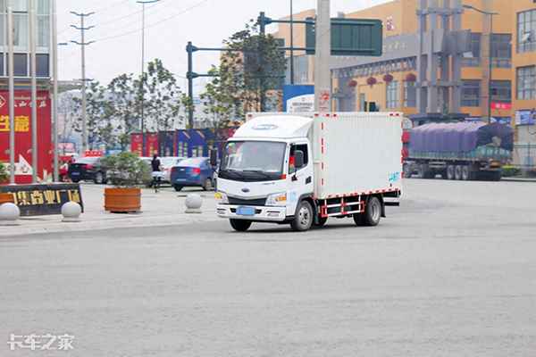 轻型载货车二手车1万至二万;轻型载货车二手车1万至二万五