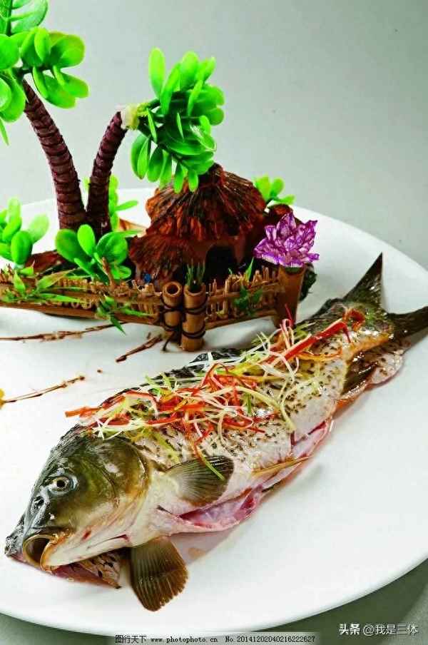 清蒸鯉魚的做法和步驟最正宗的做法、清蒸鯉魚的做法和步驟最正宗的做法圖片
