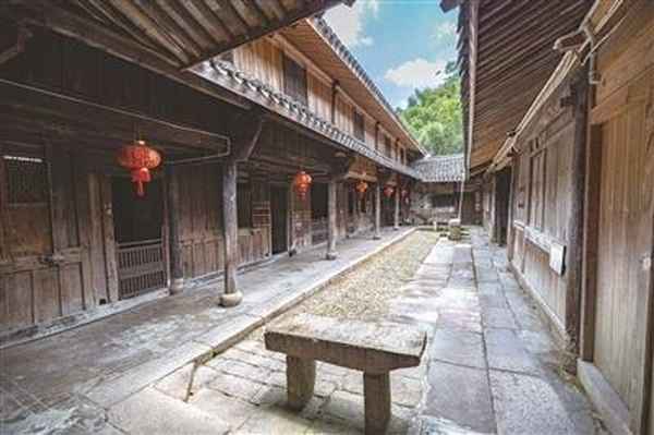 浙江溪口旅游景點(diǎn)大全;溪口美食小吃是什么