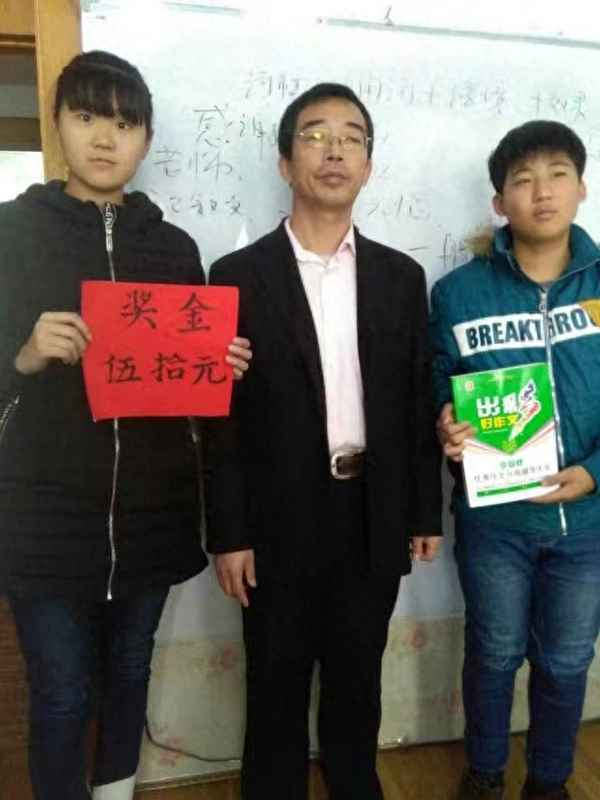 我歌月徘徊文学朗诵网、我歌月徘徊散文诗