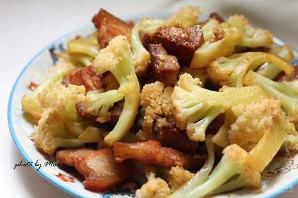椰菜花炒肉的做法,椰菜花炒什么
