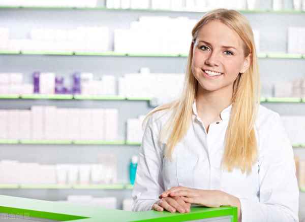 藥店營業員個人總結簡單,藥店員工個人總結報告