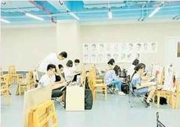 老鷹美術培訓學校_老鷹美術培訓學校 場口