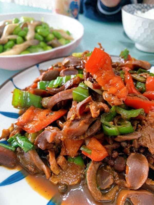 湘菜辣炒雞胗的做法(雞胗炒辣椒怎樣做好吃)