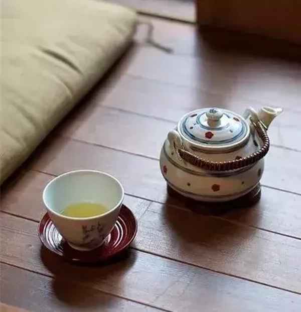 江河湖海汹涌澎湃浪淘沙,江河湖海汹涌澎湃浪淘沙下联