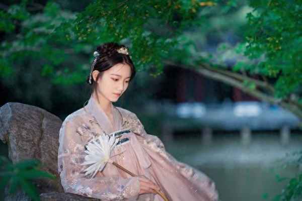 汉服文化-汉服文化的传承与发展