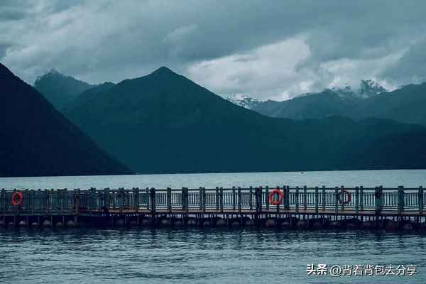 黃果樹瀑布門票免票規定2023年-黃果樹瀑布幾月份去比較好