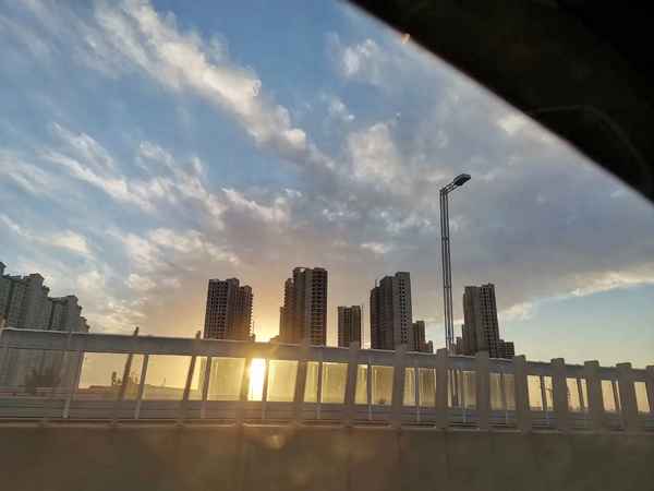 租房中介的概念用白色背-租房中介有什么用