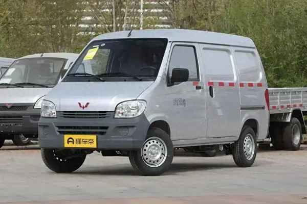 五菱之光1·2面包車油耗多少,五菱之光面包車每公里大約多少油錢