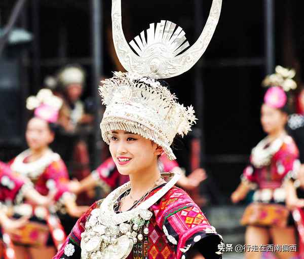 朗德上寨表演都是什么人(朗德上寨簡(jiǎn)介)