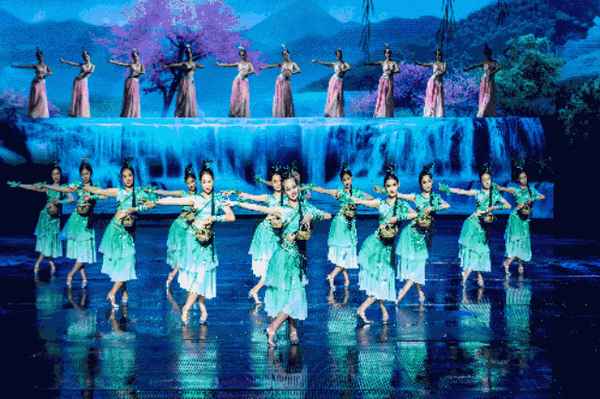 炭河古城門票網(wǎng)上預(yù)訂、炭河古城千古情表演時間