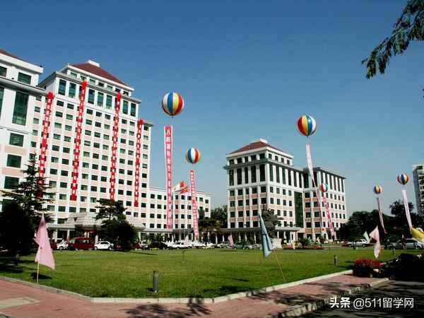 东财经学校;东财商学院