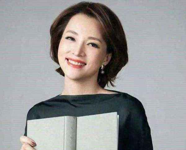 这首诗适合什么场合诵读_哪首诗词朗诵最好听