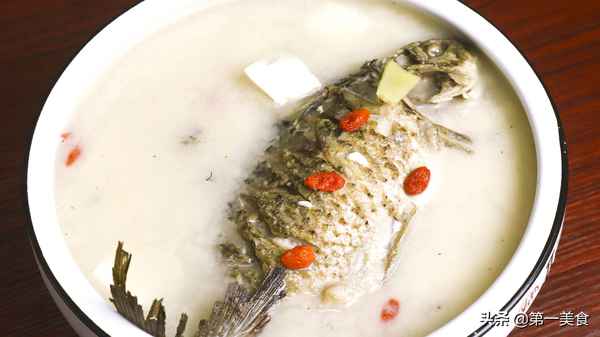 魚(yú)燉豆腐怎么燉才好吃,紅燒魚(yú)燉豆腐怎么燉才好吃