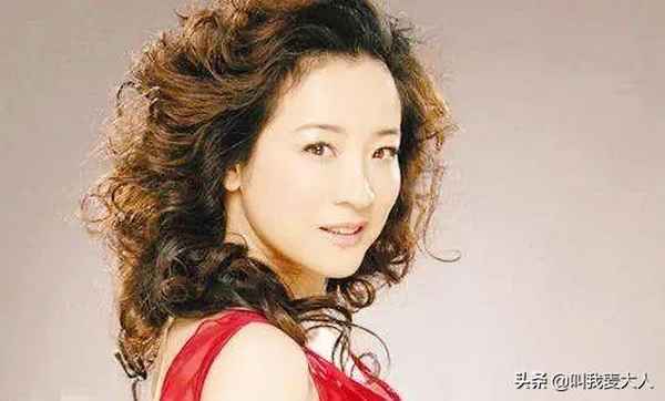 陈小艺财经(陈小艺访谈)