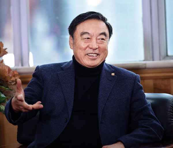 财经 杨中旭-杨中涛简介