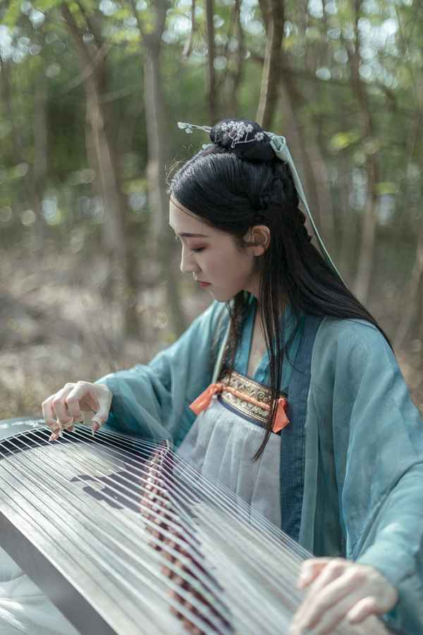 一弦一柱思华年出自哪里、一弦一柱思华年是哪首诗