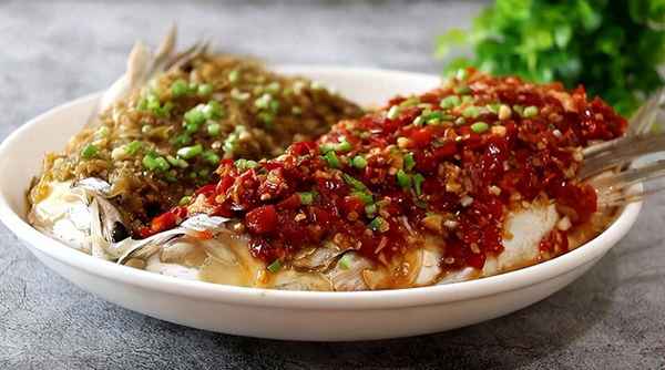 大魚頭怎么燉好吃又簡單,紅燒大魚頭怎么燒好吃