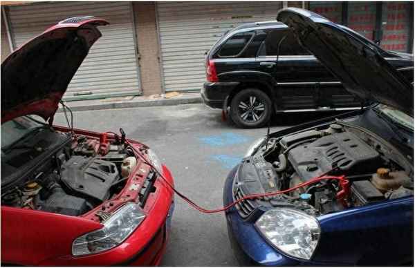 自動擋電瓶沒電了怎么啟動車(車電瓶打不著了,怎么應急處理)