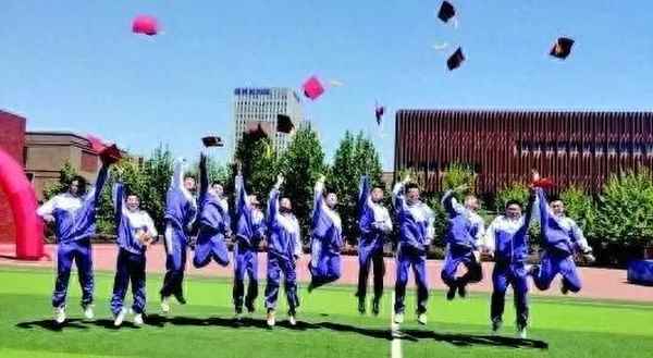 做中學是誰的教育理念,在做中學是哪位教育家的觀點