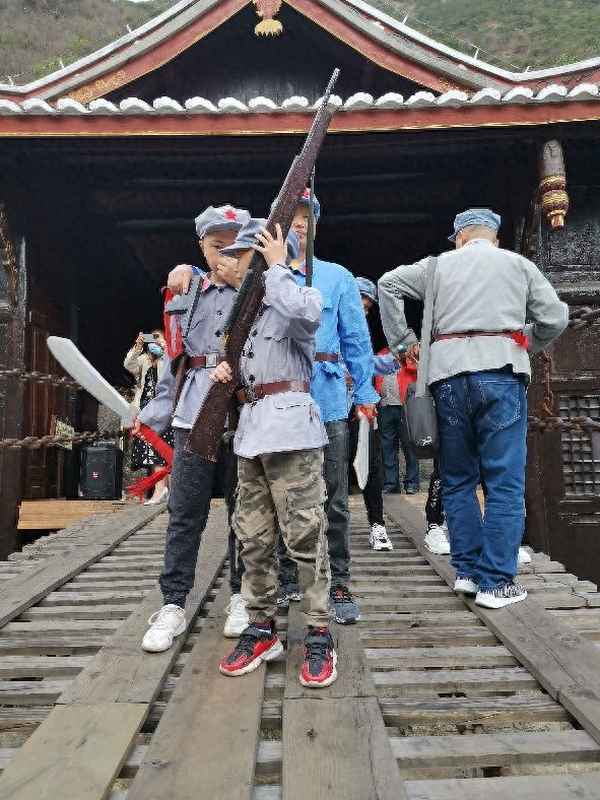 瀘定橋收費嗎最新消息—瀘定橋對退役軍人收費嗎