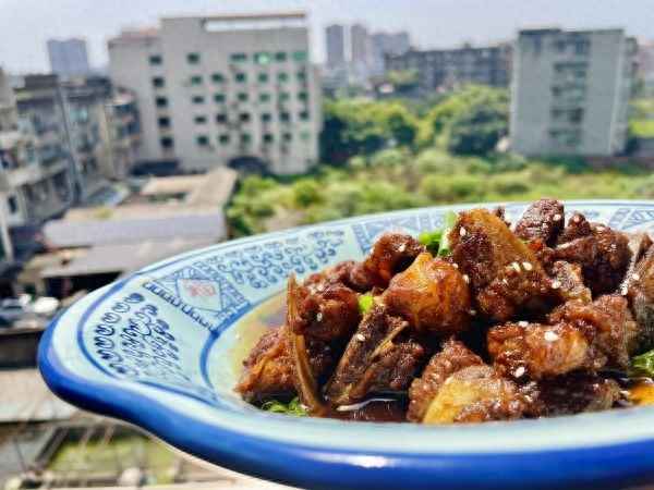 家庭版醬排骨怎么做、醬排骨怎么做好吃又簡單的方法