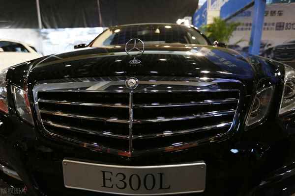e300l豪華和e350混動哪個好、奔馳e300l和e350有什么區別