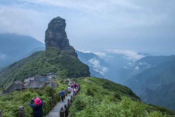 龍里大草原值得去嗎;龍里大草原自駕游攻略