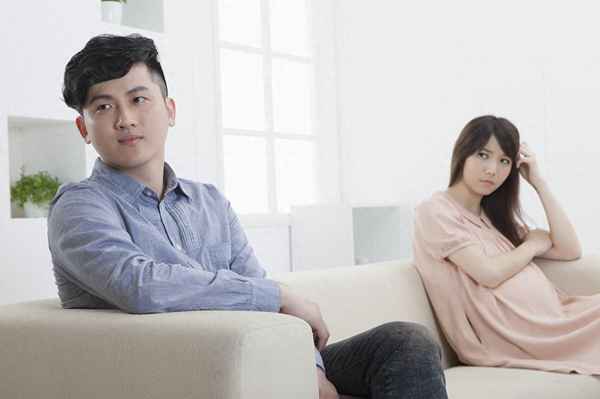 梦见自己和别人争吵的很激烈(梦中与人发生激烈争吵并动手)