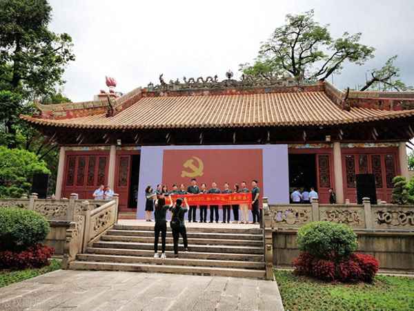 個人預備黨員自我鑒定精選范文-2020年預備黨員自我鑒定簡短