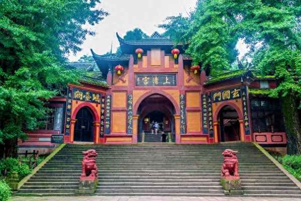 成都旅游景點排名—成都旅游景點排名前十名遺址和三星堆遺址哪個好