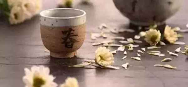 莫与小人争是非,不与傻瓜论短长_莫与小人辩是非