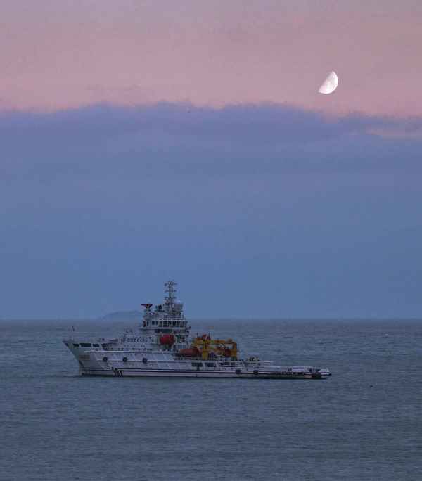 对影成三人下一句怎么接、对影成三人上一句是啥