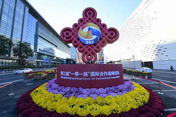 社區給大學生開貧困證明(社區給大學生開貧困證明怎么開)