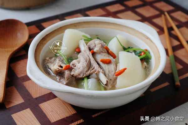 玉米排骨湯電壓力鍋?zhàn)龇?玉米排骨湯電壓力鍋?zhàn)龇ㄒ曨l)