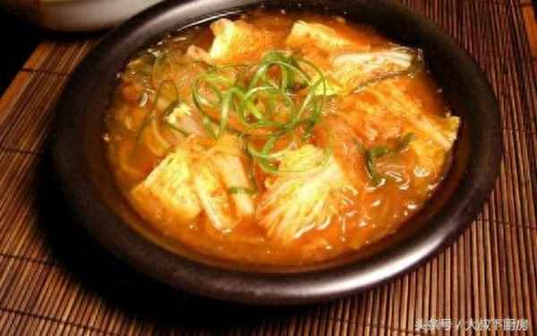 辣白菜炒豆腐的做法(辣白菜和豆腐的做法)