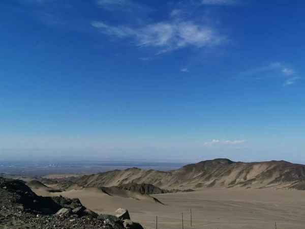 尽荠麦青青什么意思、荠麦青青的拼音