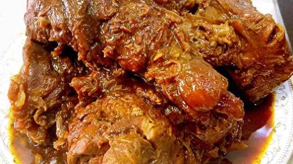 燉牛肉的做法步驟_土豆燉牛肉的做法步驟