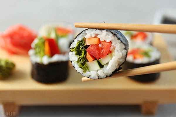 學做飯團要多少錢學費_學飯團技術