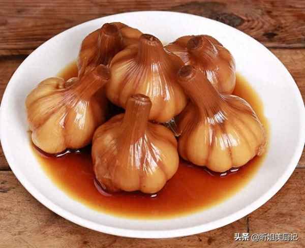 老式腌咸蒜的方法,干蒜怎么腌制最好吃