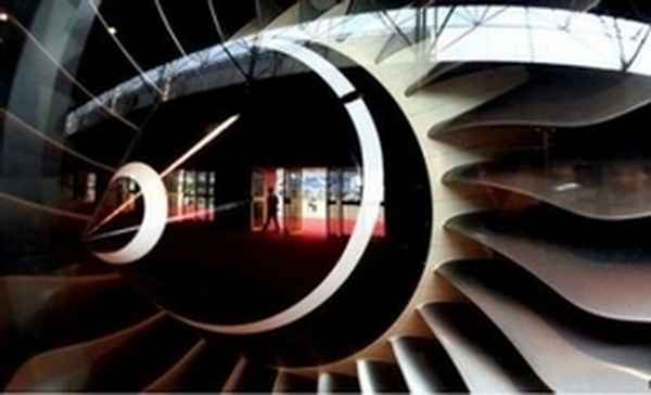 601111中国国航股吧_300213佳讯飞鸿股吧