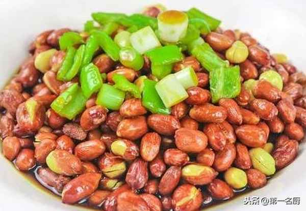 老醋花生米的食用方法;老醋花生米的最好吃法