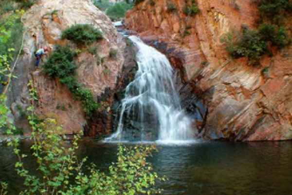 平山豬圈溝好玩嗎,平山豬圈溝好玩嗎多少錢
