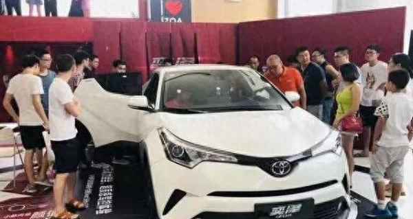 全款好還是兩年免息好,買車為啥貸款比全款便宜