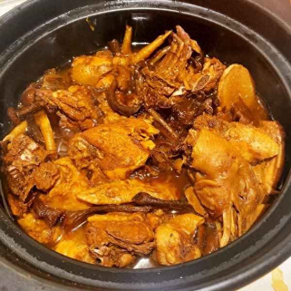小雞燉蘑菇什么時候下鍋—小雞燉蘑菇什么時候下鍋最好
