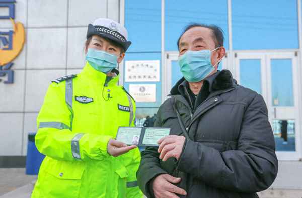 免老人代步四輪車(免老人代步四輪車價格多少)