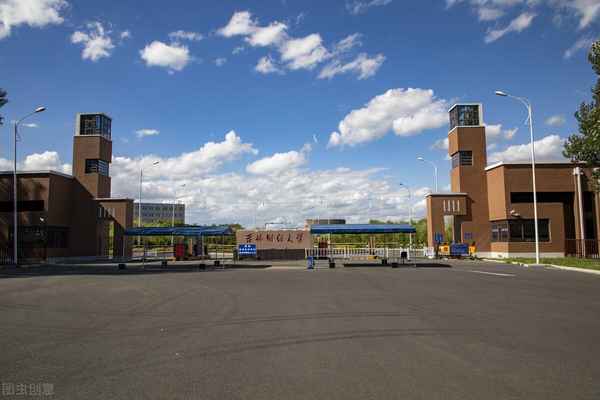 吉林财经大学收费标准;吉林财经大学学费包括住宿费吗