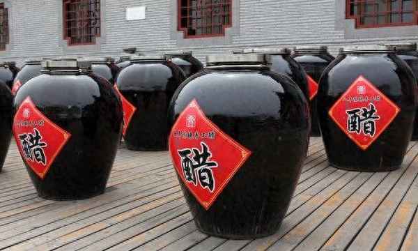 過(guò)期陳醋怎么變廢為寶(過(guò)期陳醋怎么用)