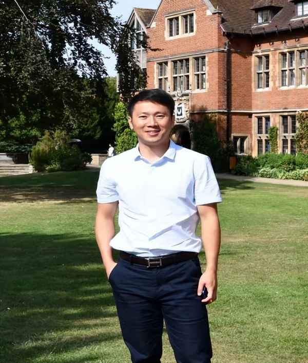 江西财经大学外国语学院(江西财经大学外国语学院优秀学子)